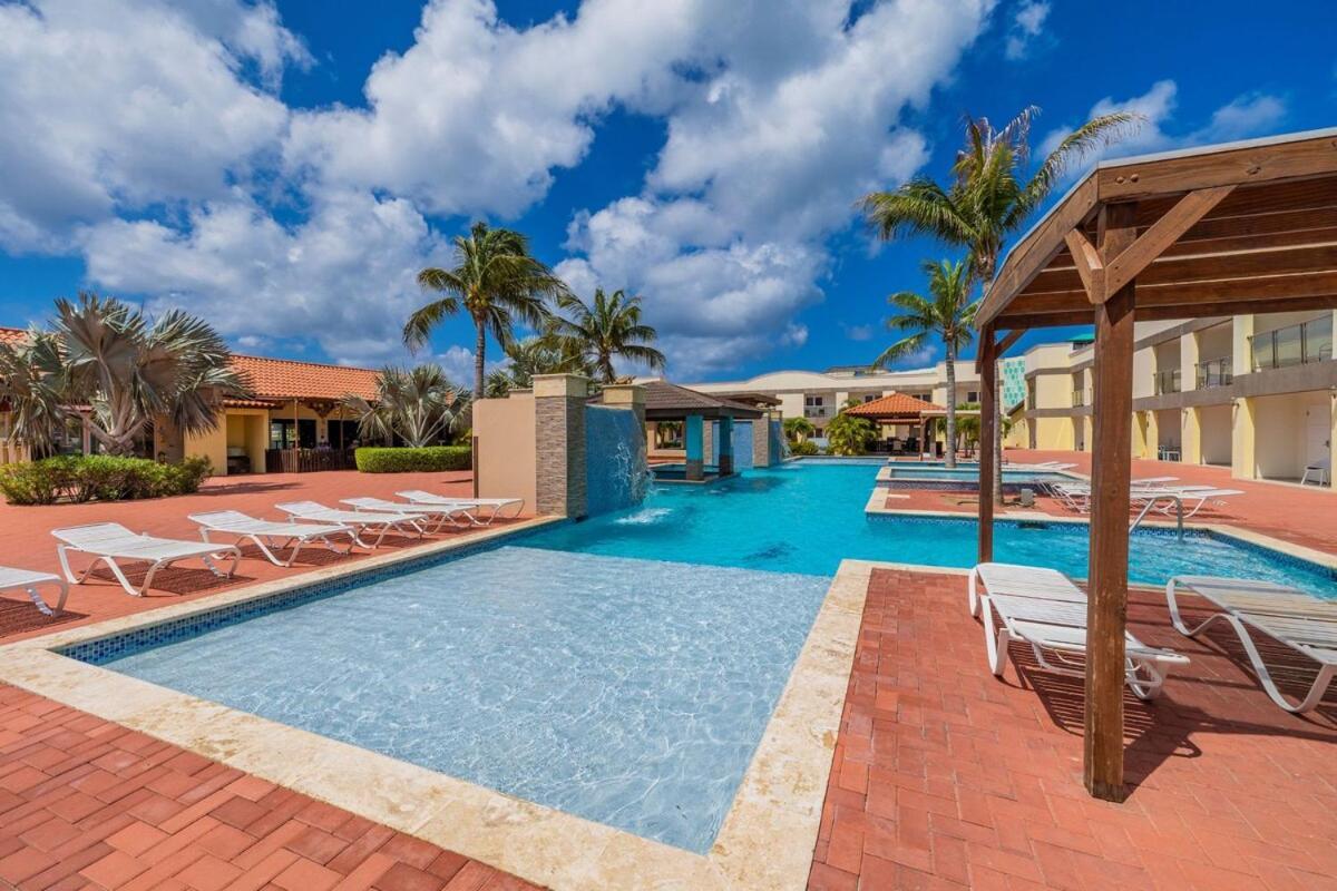 Treasures At The Pearl Eagle Beach Palm Beach Exteriér fotografie